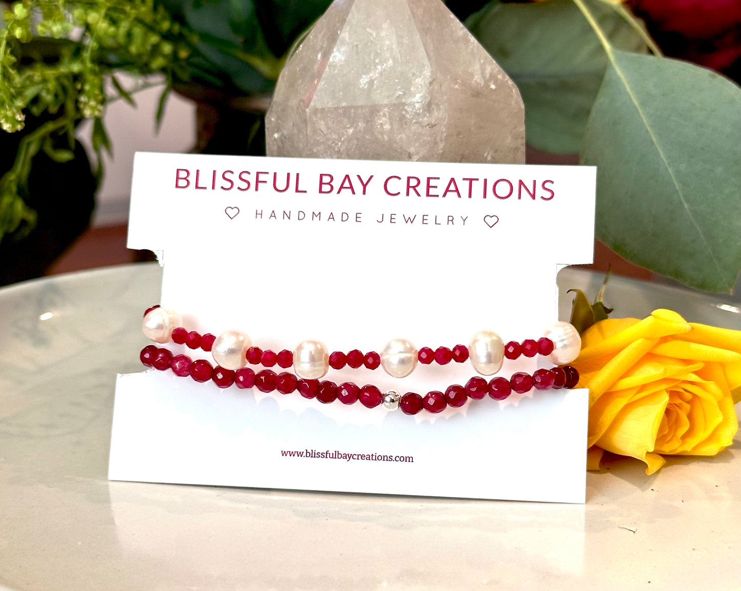 Bracelet Set in Red and Ivory