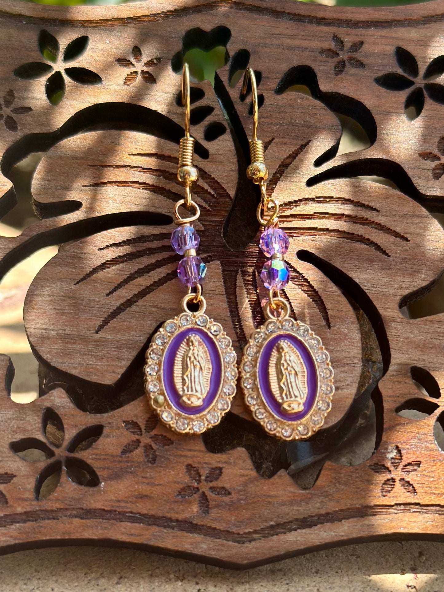 Dangle and Drop earrings in Gold and Purple.