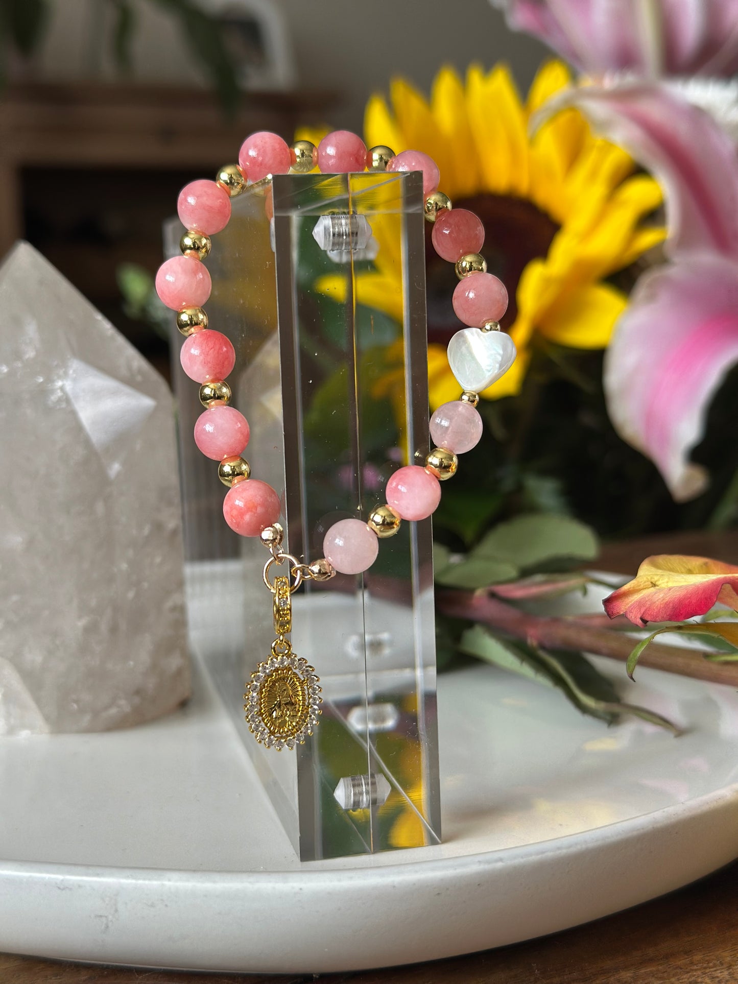 Bracelet in Coral Pink and Gold