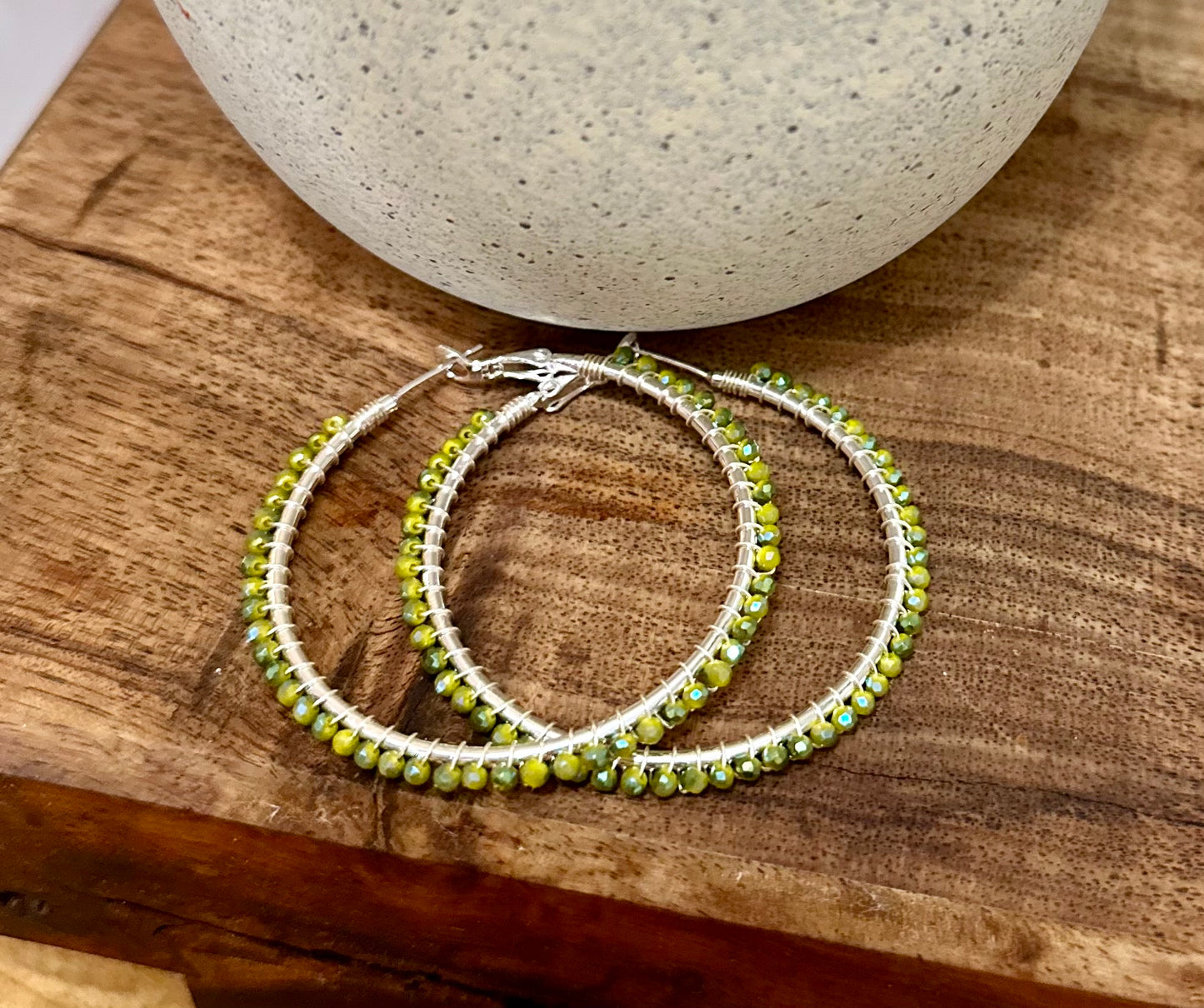 Hoops Earrings in Green and Silver