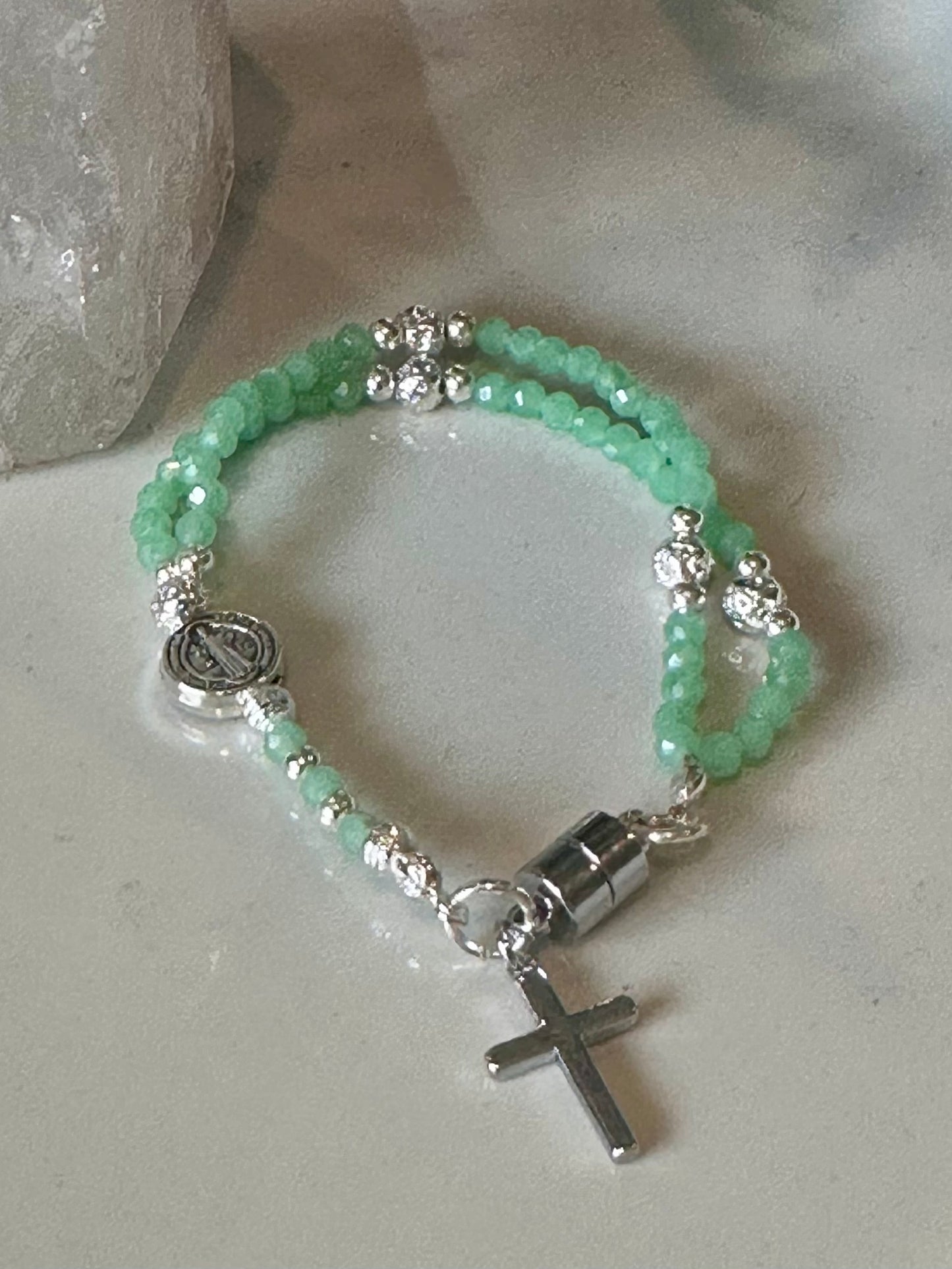 Rosary Bracelet in Green and Silver.