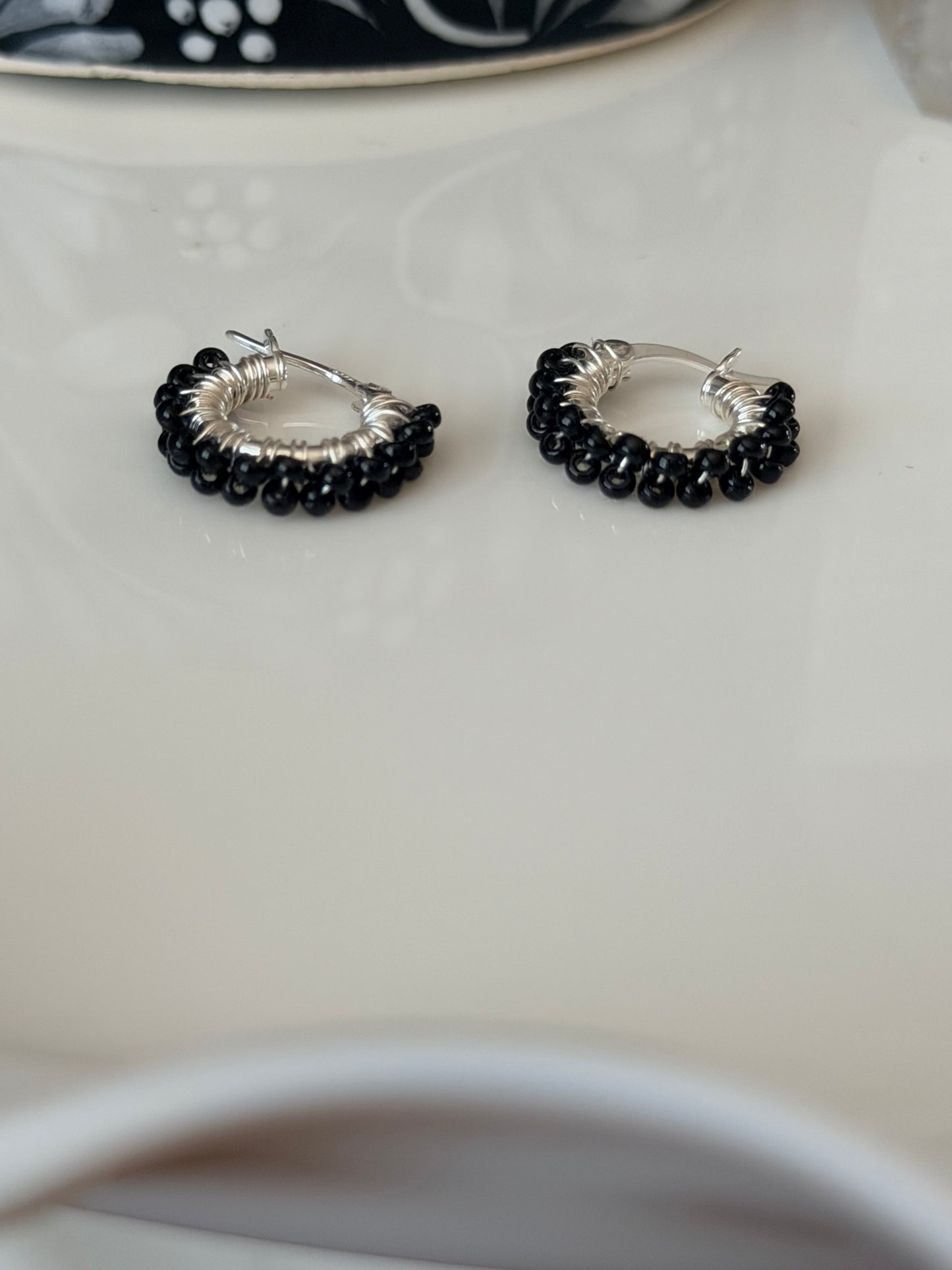 Hoop Earrings (mini) in Black and Silver.