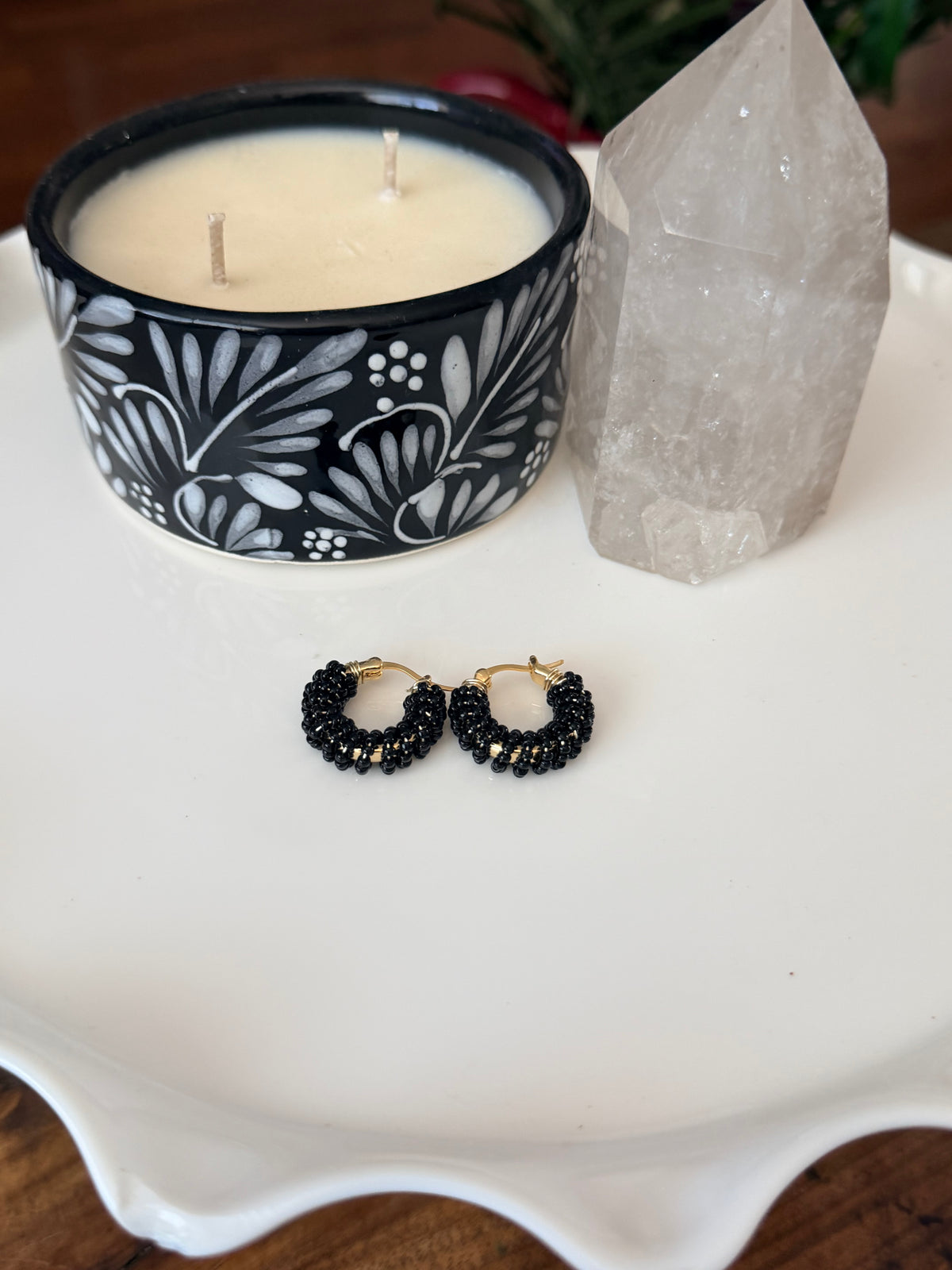 Hoop Earrings in Gold and Gold.