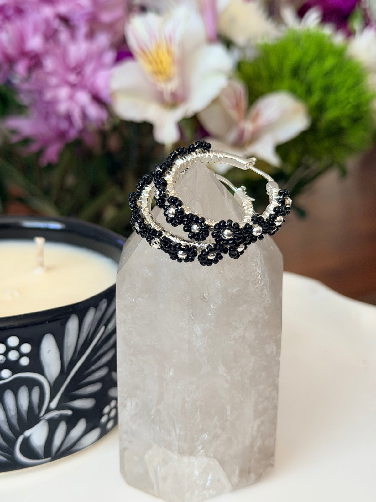 Hoop Earrings in Black and Silver.