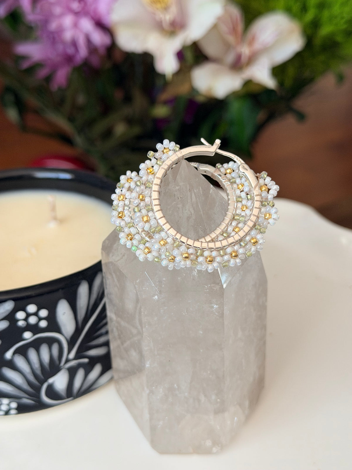 Hoop Earrings in White and Silver.