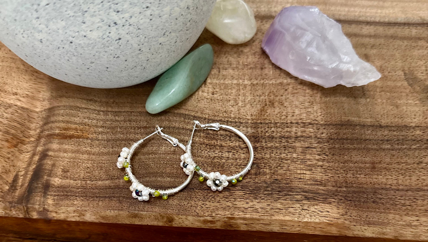 Hoop Earrings in Ivory Mother of Pearl Stones