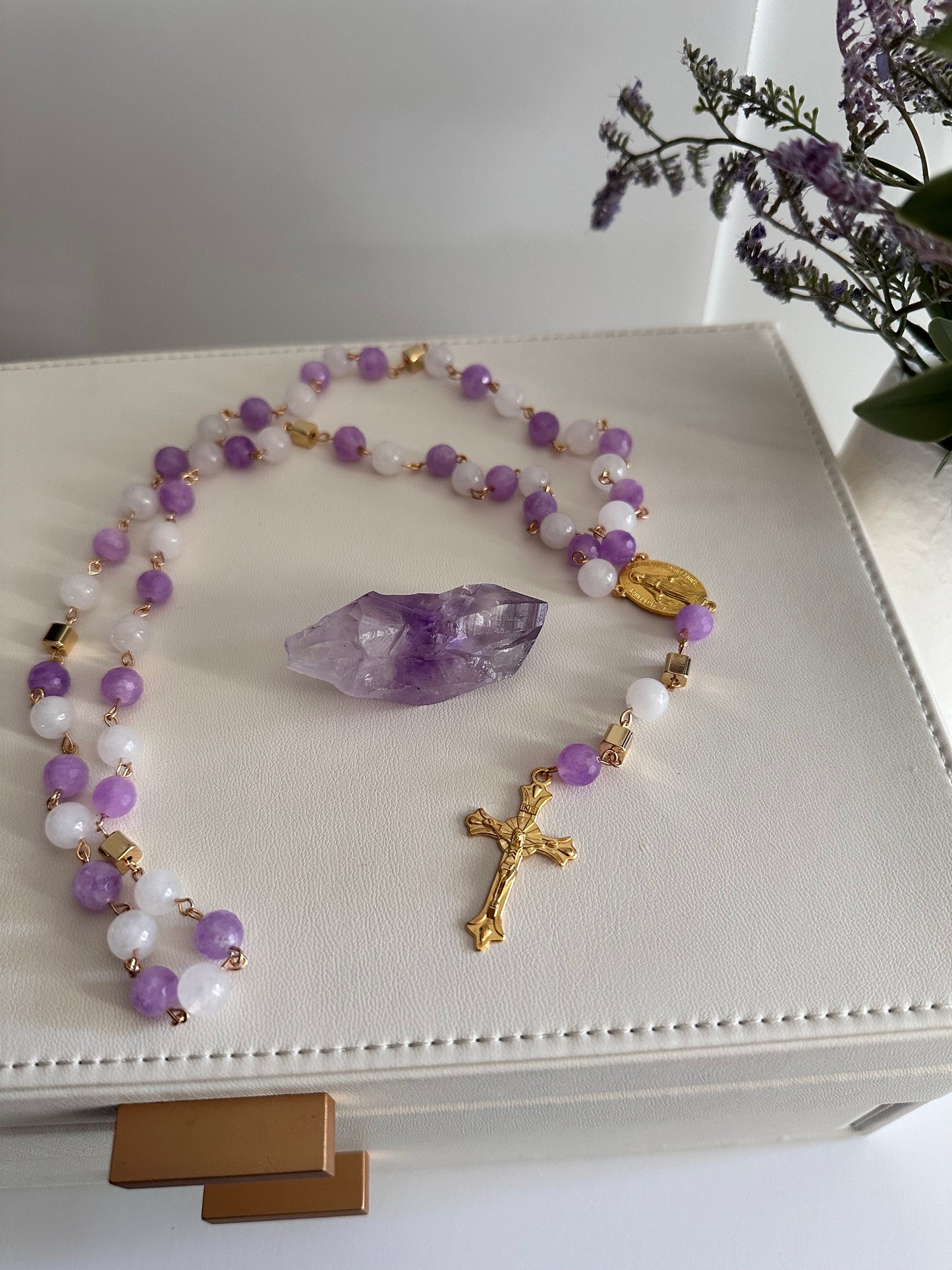 Rosary made of Lavender Jade and White Quartz Gemstones