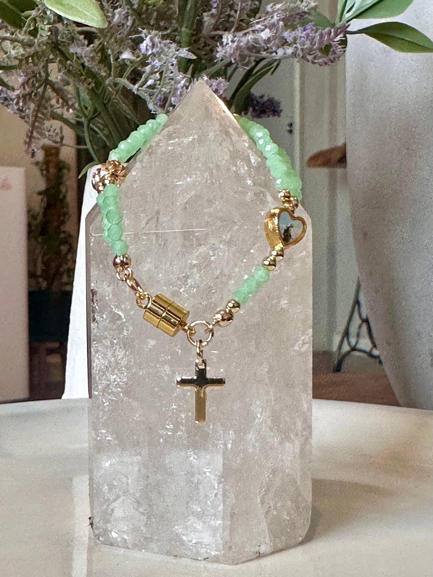 Rosary Bracelet in Green and Gold.