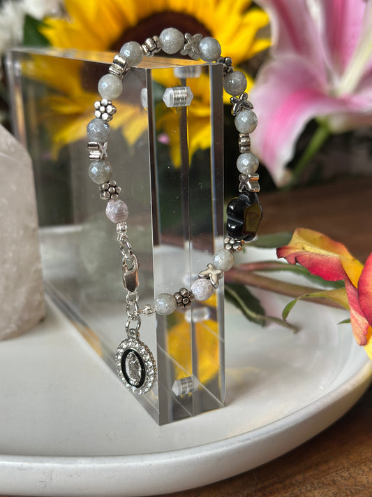 Bracelet in Gray, Black and Silver