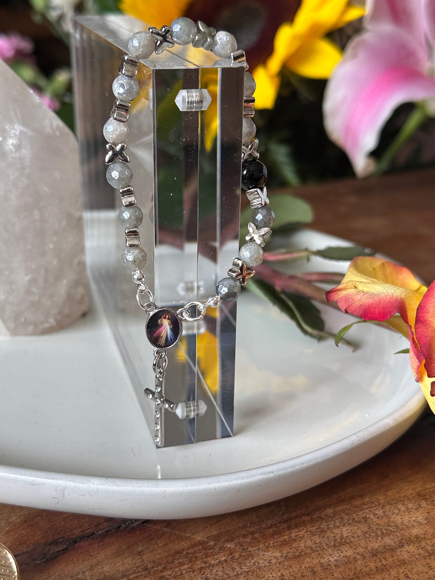 Bracelet in Gray, Black and Silver