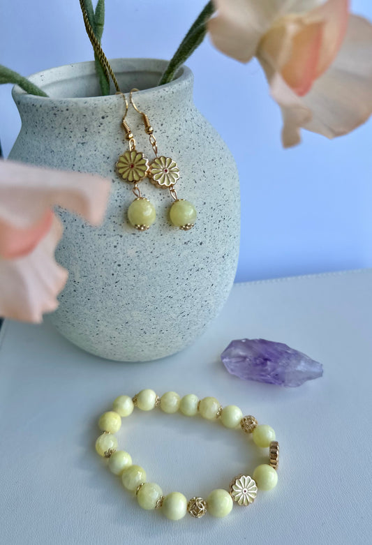 Bracelet and Earrings Set in Soft Yellow