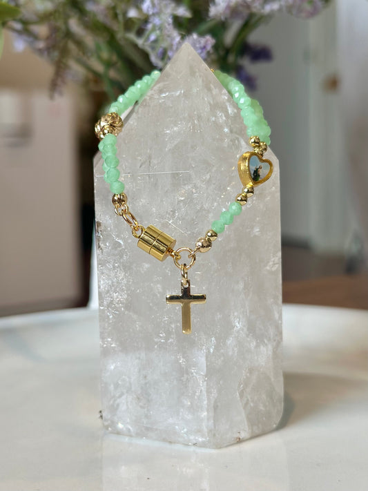 Rosary Bracelet in Green and Gold.