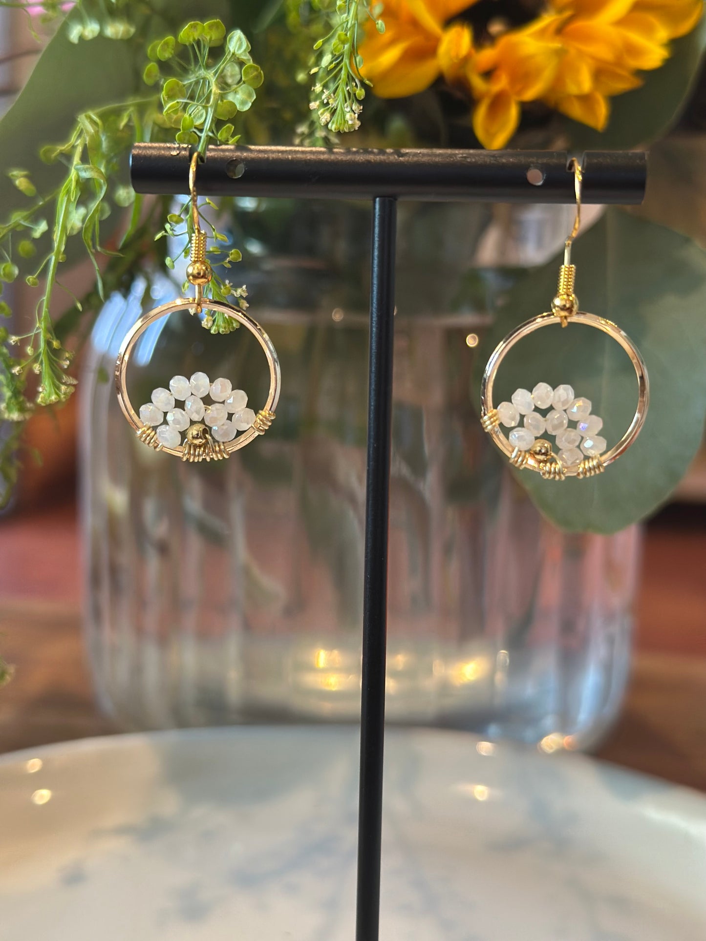 Dangle and Drop Earrings in White and Gold. (Small).