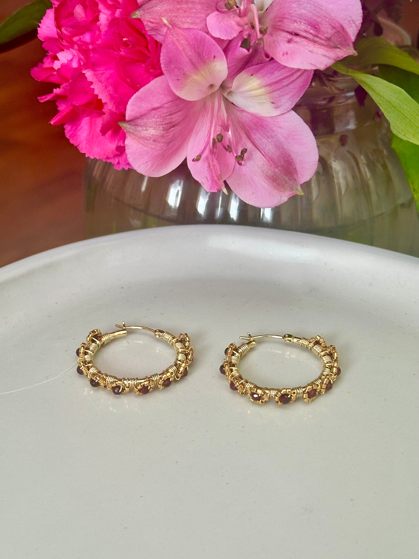 Hoop Earrings in Gold and Wine Red.