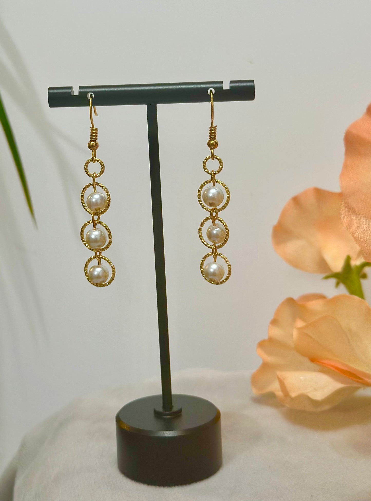 Dangle and Drop Earrings in Ivory.