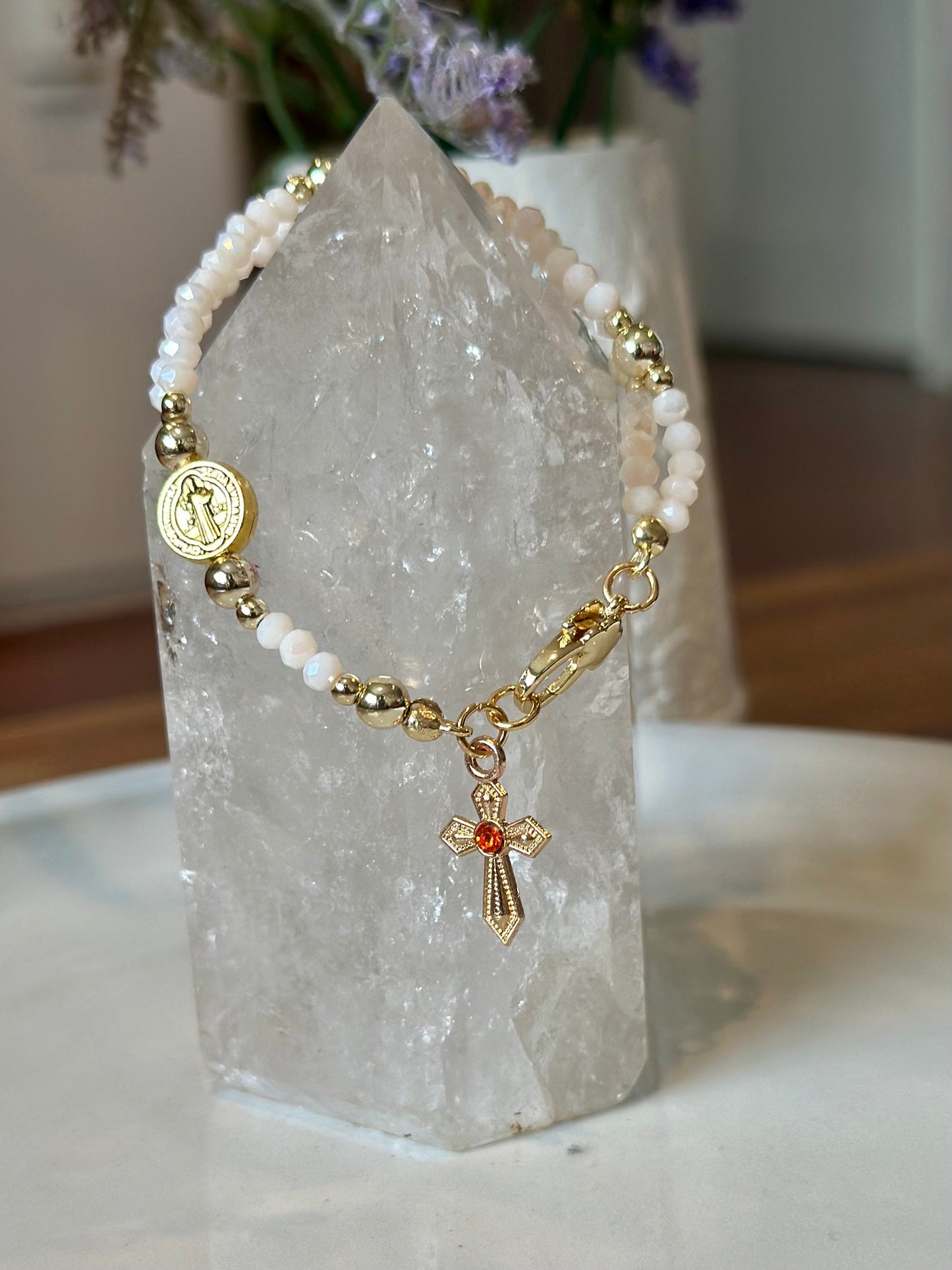 Rosary Bracelet in Ivory and Gold.
