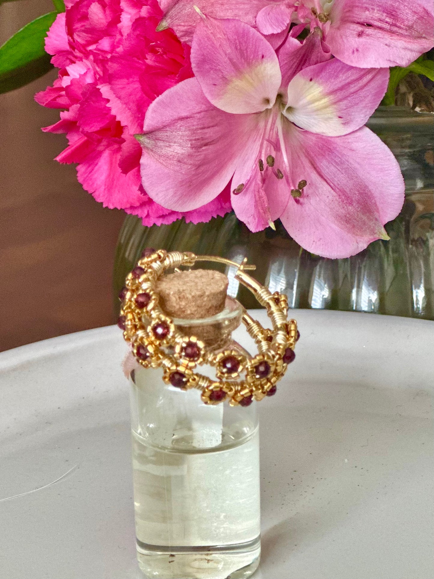 Hoop Earrings in Gold and Wine Red.