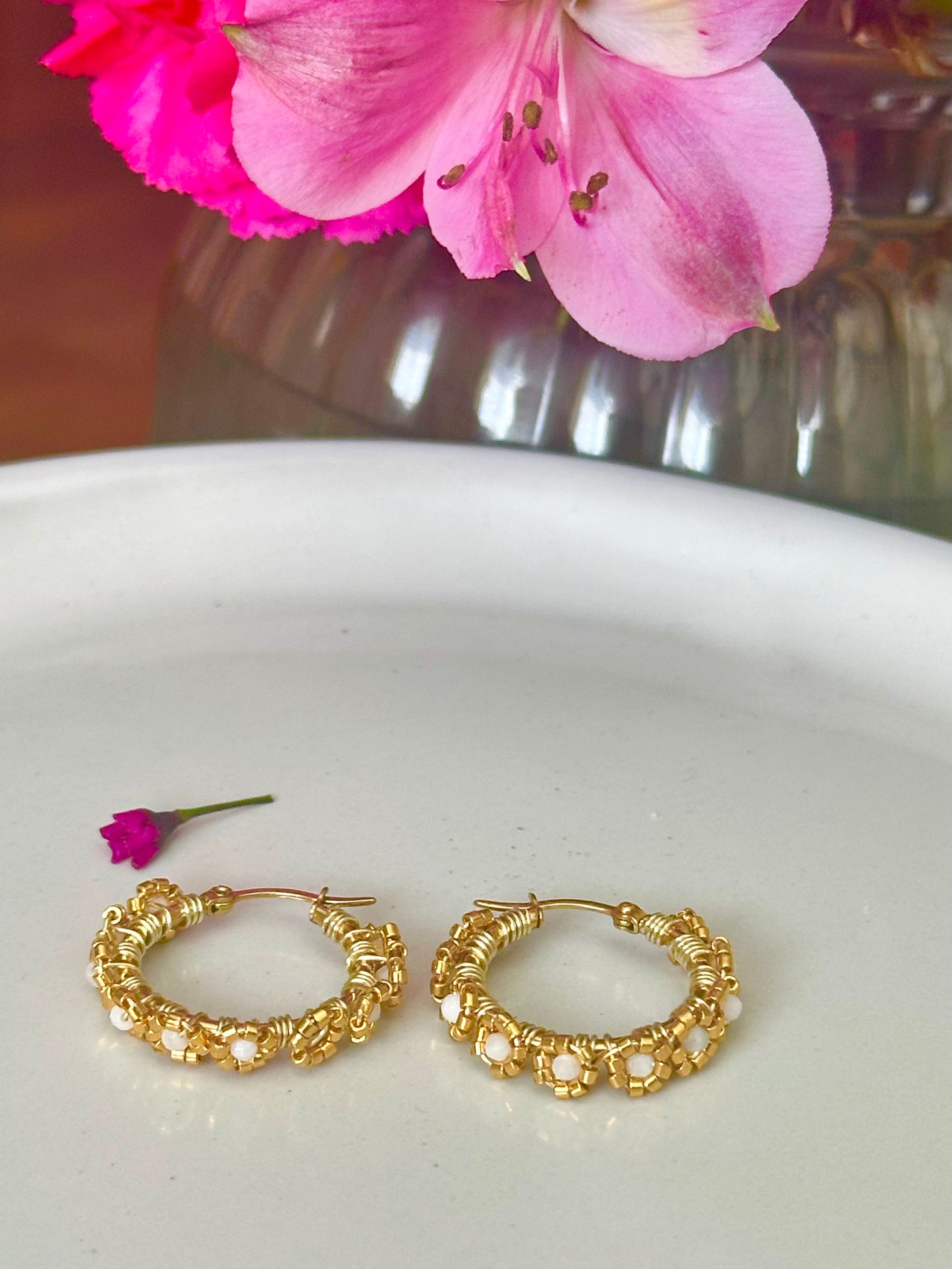 Hoop Earrings in Gold and Off White